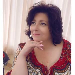 Meet your Posher, Renée